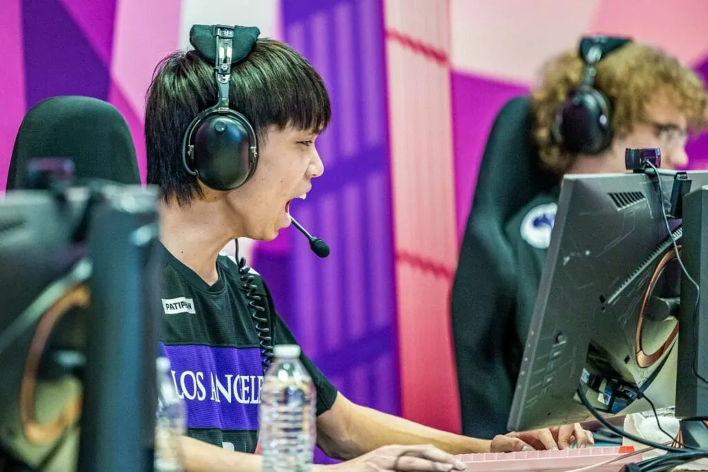 Mickie to Patiphan