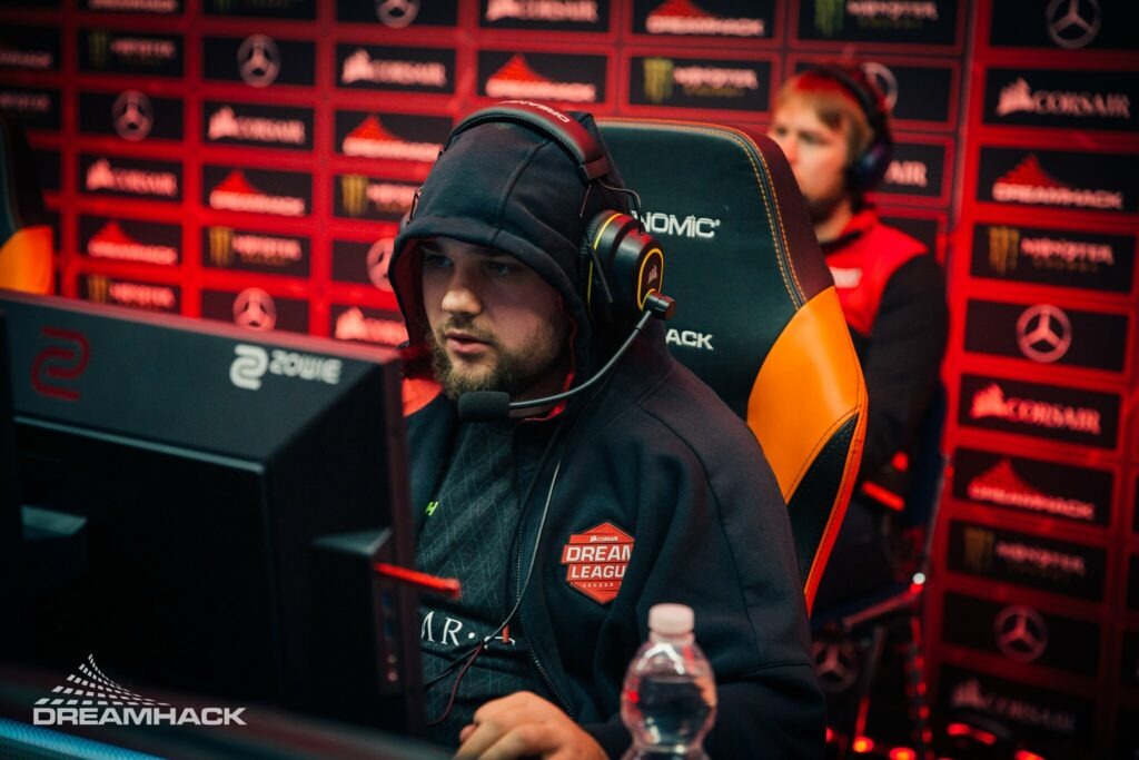 Natus Vincere Noone