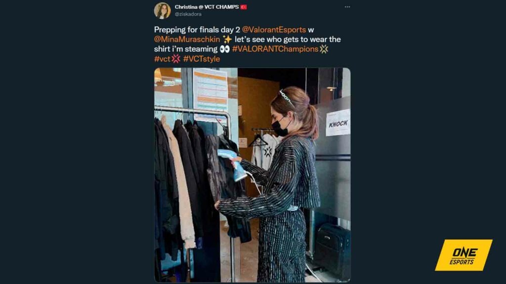 Exclusive: สองสาวเบื้องหลังคอลเลกชันเสื้อผ้าสุดคูลใน VCT