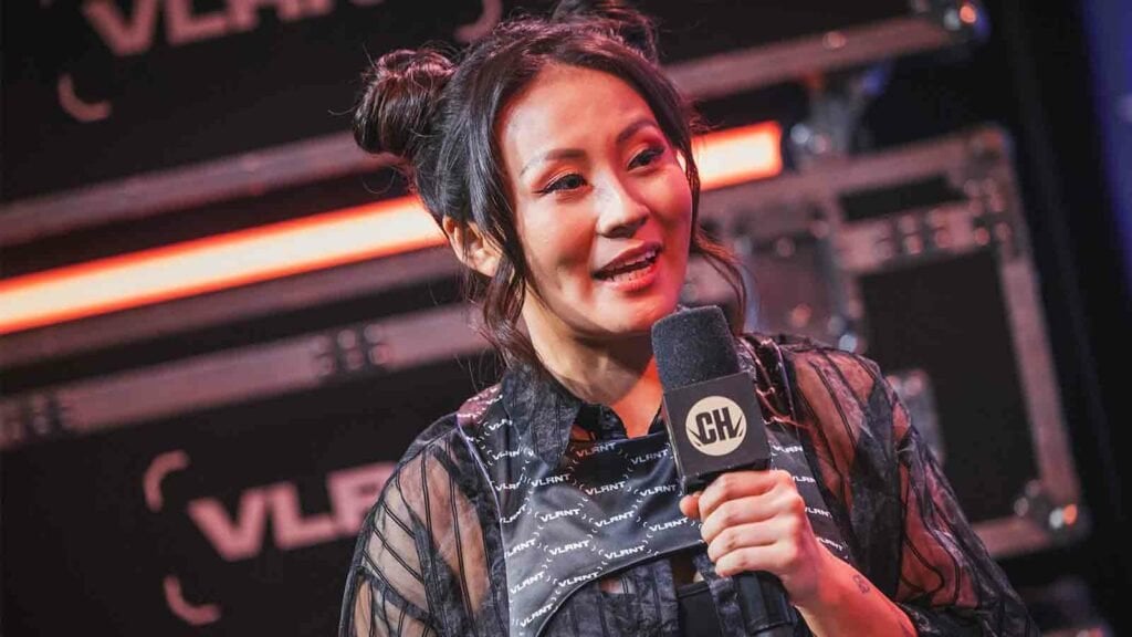 Exclusive: สองสาวเบื้องหลังคอลเลกชันเสื้อผ้าสุดคูลใน VCT