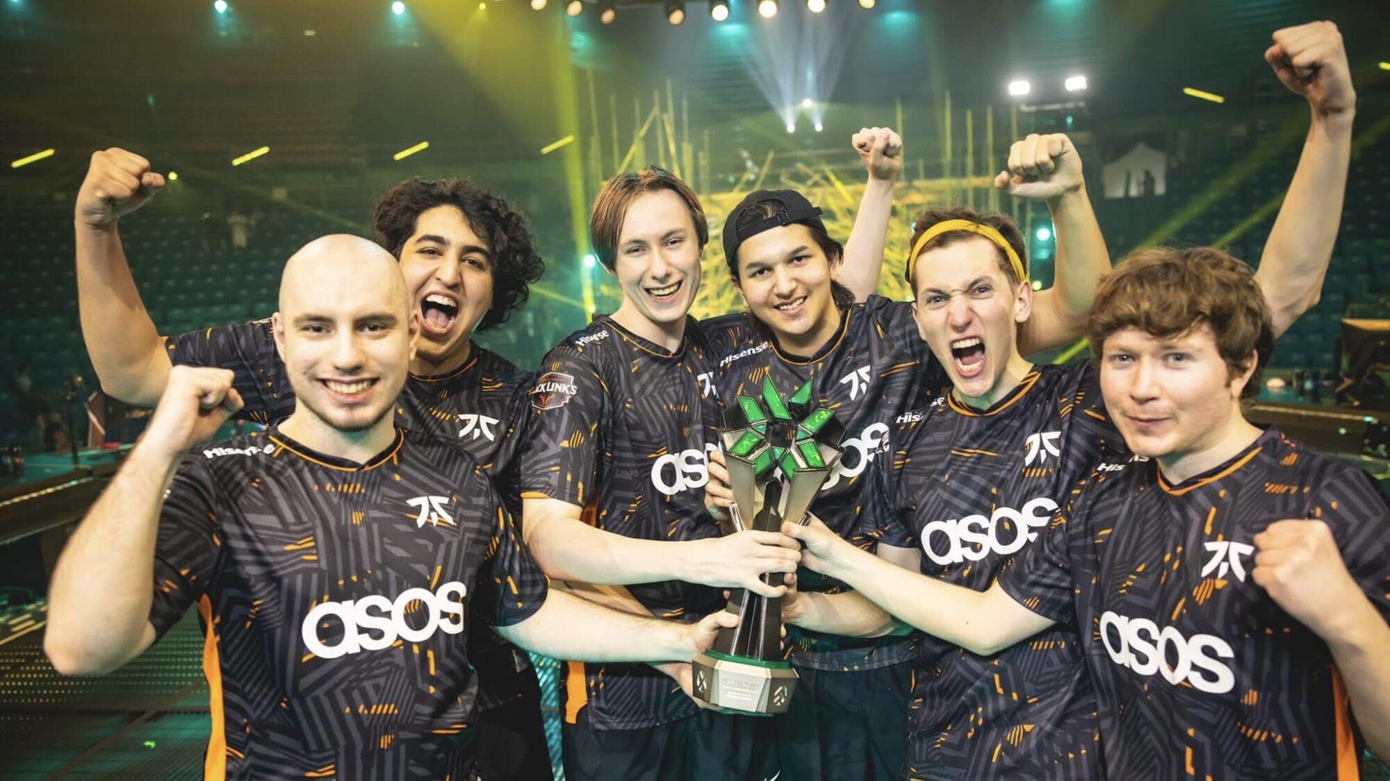 Fnatic คว่ำแชมป์โลก Valorant Champions ด้วยการปลุกคำสาป 9-3 | ONE ...