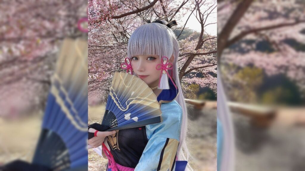 Akase Akari ทำให้คอมมูฯ Genshin Impact ต้องทึ่งด้วยคอสเพลย์ Kamisato Ayaka สุดอลังการ