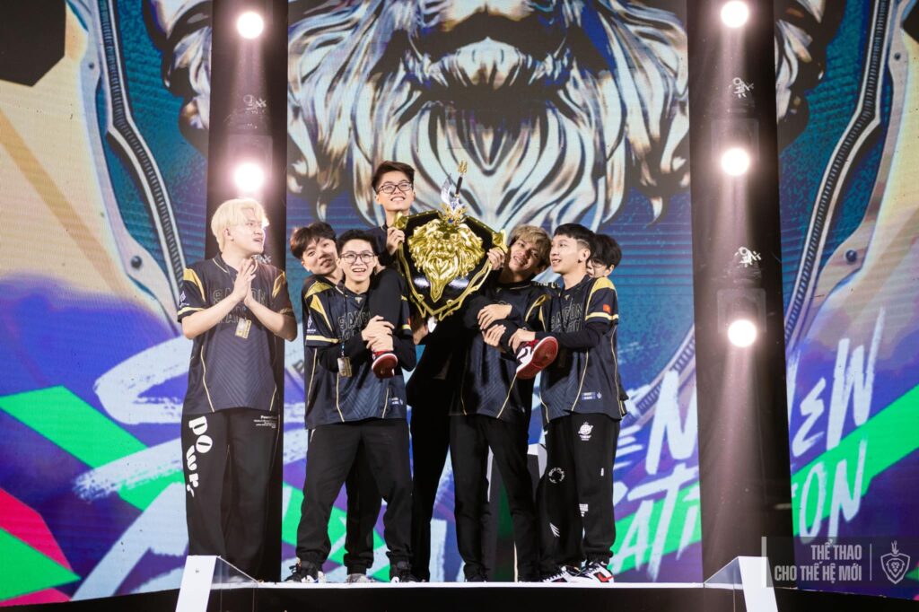Bângg ได้รับการยกย่องจากบรรดาโปรเพลเยอร์คนไทย